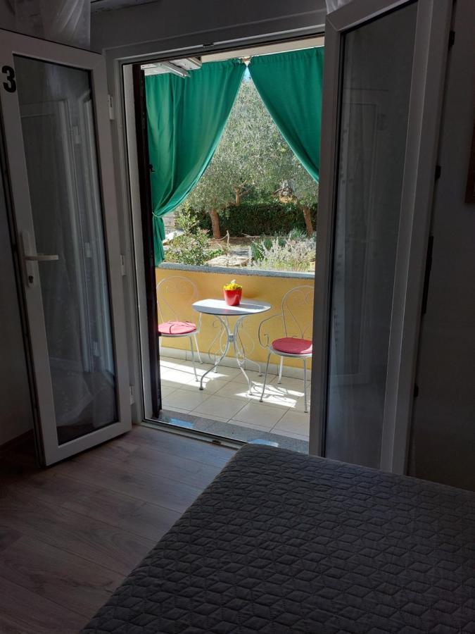 Soba Ana Hotell Cres Eksteriør bilde